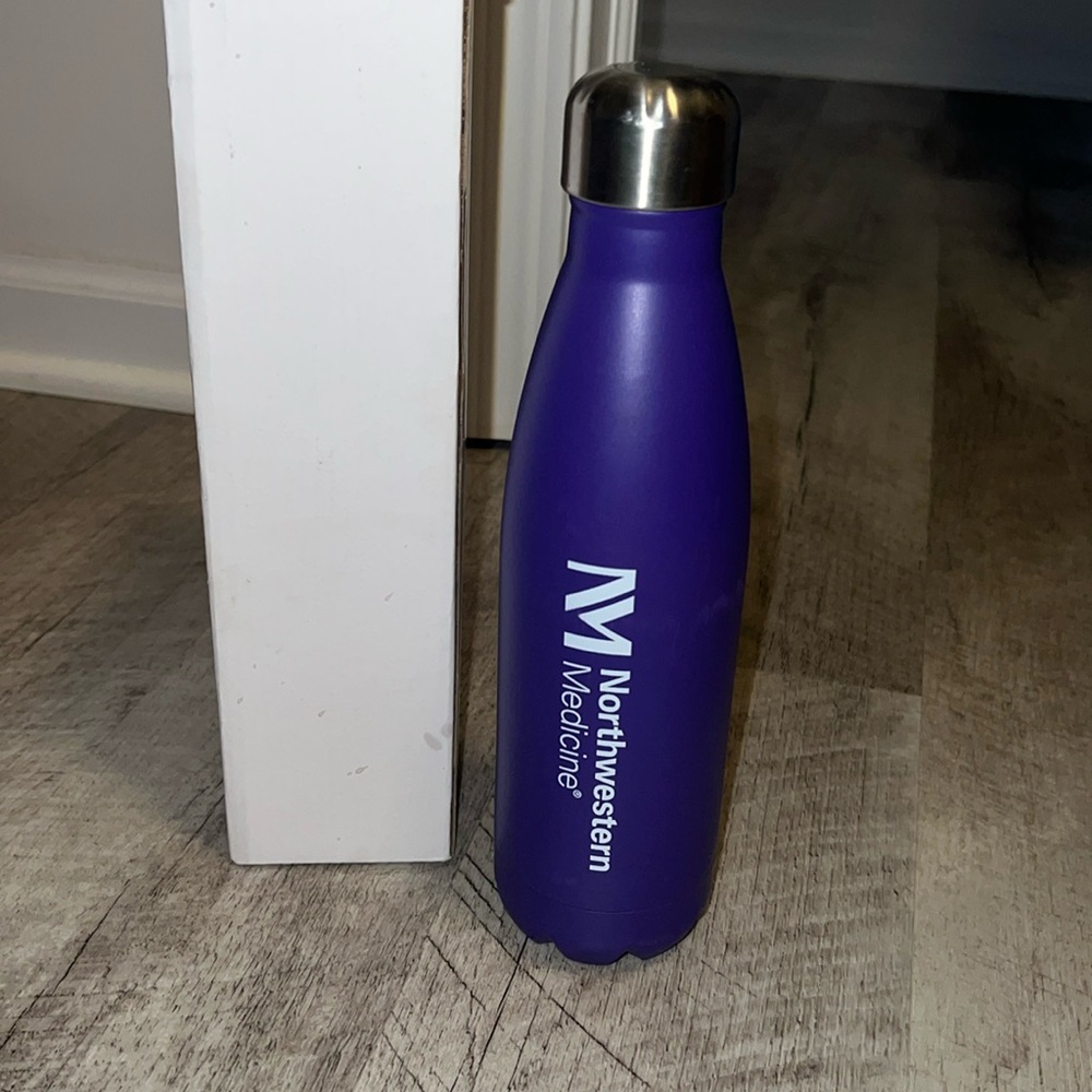 NEW Northwestern Medicine aluminum water bottle